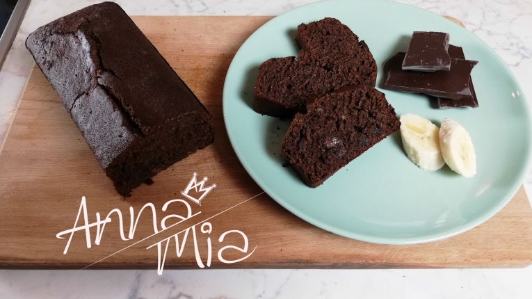 Σοκολατένιο κέικ χωρίς βούτυρο &amp; ζάχαρη / Chocolate Banana bread no butter no sugar